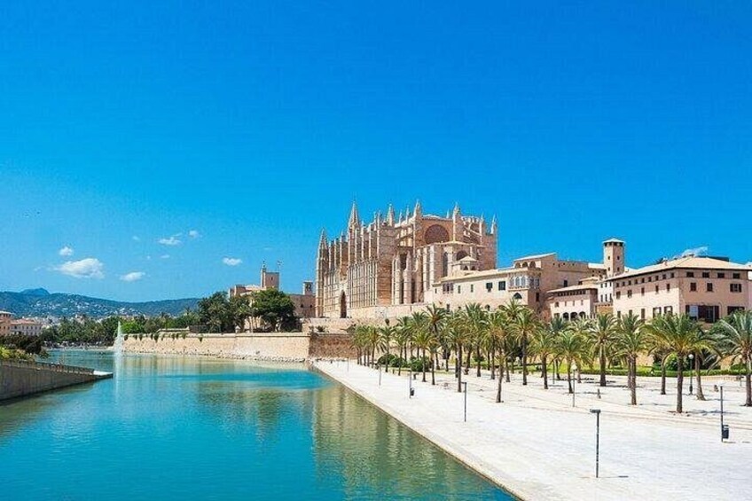 Palma de Mallorca Must-See Attractions Walking Tour With A Guide 1
