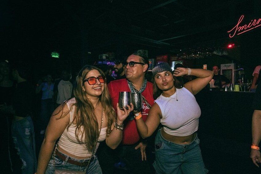 Saturday Night Bar Crawl in Cali, Colombia 1
