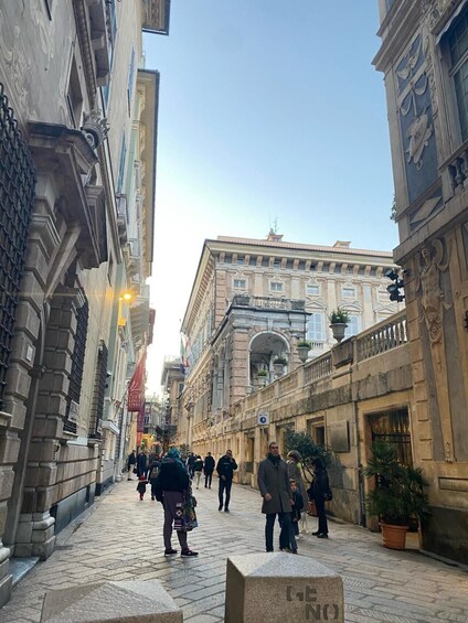 Picture 3 for Activity Genoa: Walking Tour/Personalized guided tour 1