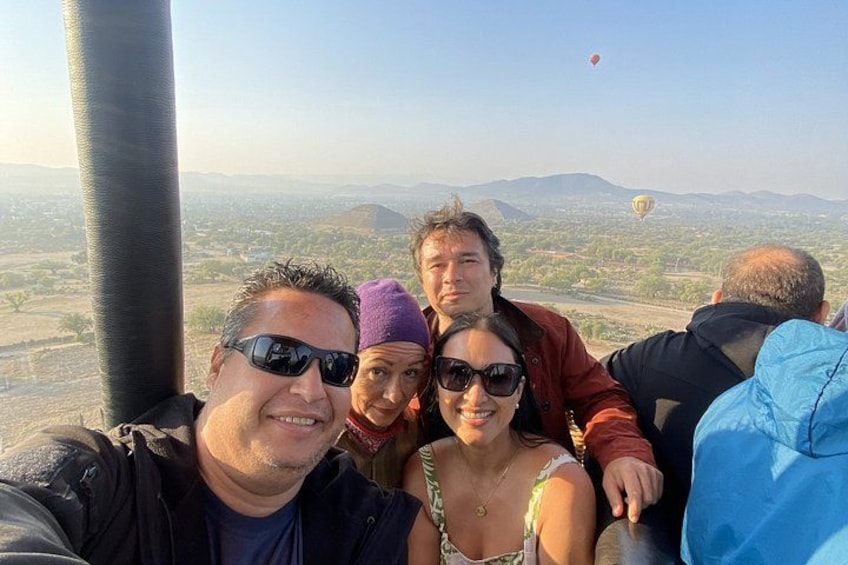 Teotihuacan Balloon Ride with Cave Breakfast & Transportation 1