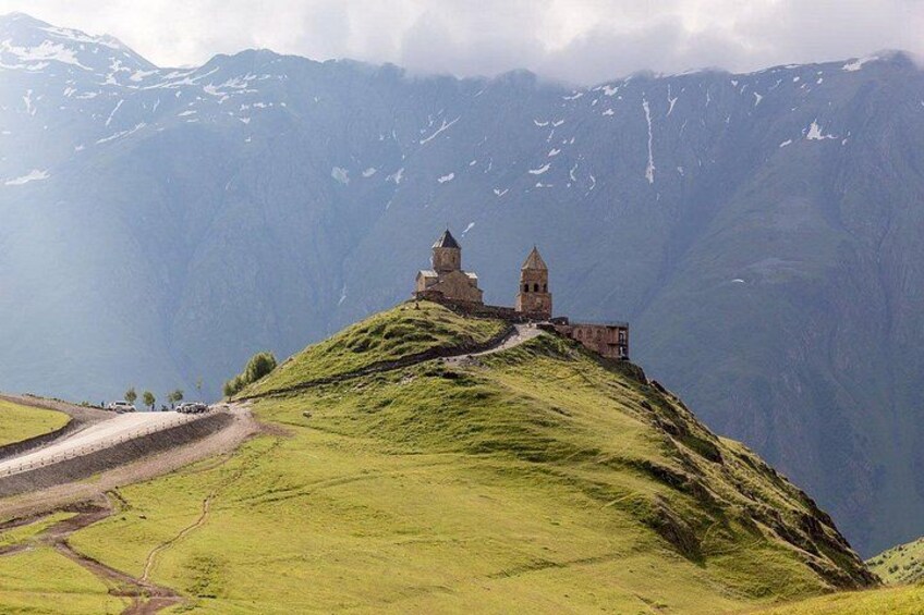 Tbilisi Delights: Kazbegi-Ananuri Guided Tour 3