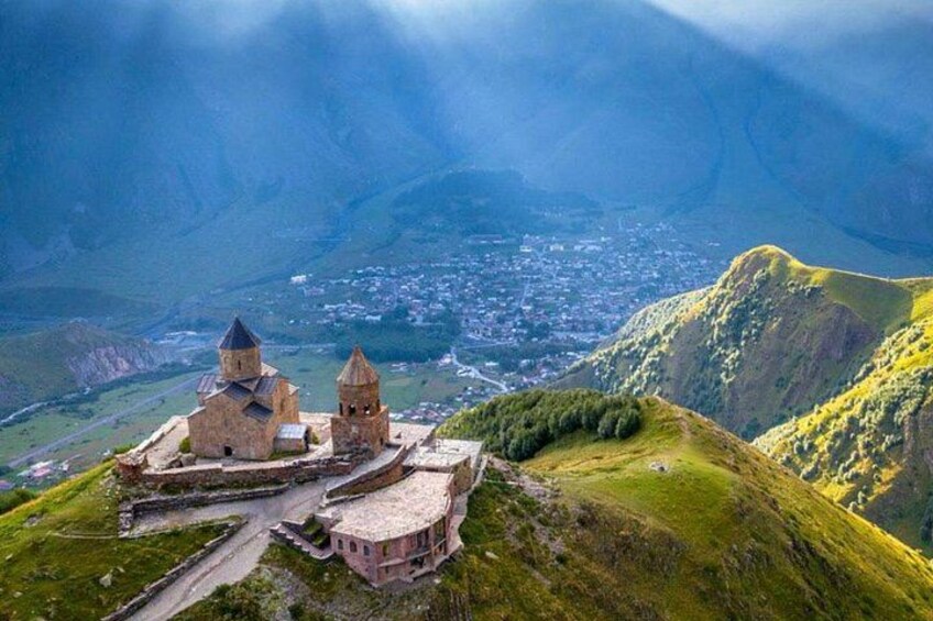 Tbilisi Delights: Kazbegi-Ananuri Guided Tour 1