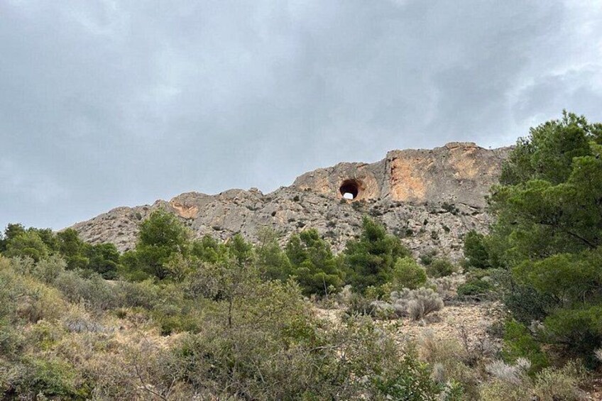 Alicante: Canelobre Caves and Busot Tour con guia y transfer 2