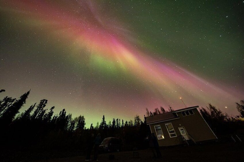 Aurora Glass House – Northern Lights and Photos at Cleary Summit 5