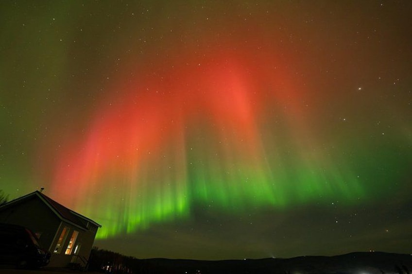 Aurora Glass House – Northern Lights and Photos at Cleary Summit 2