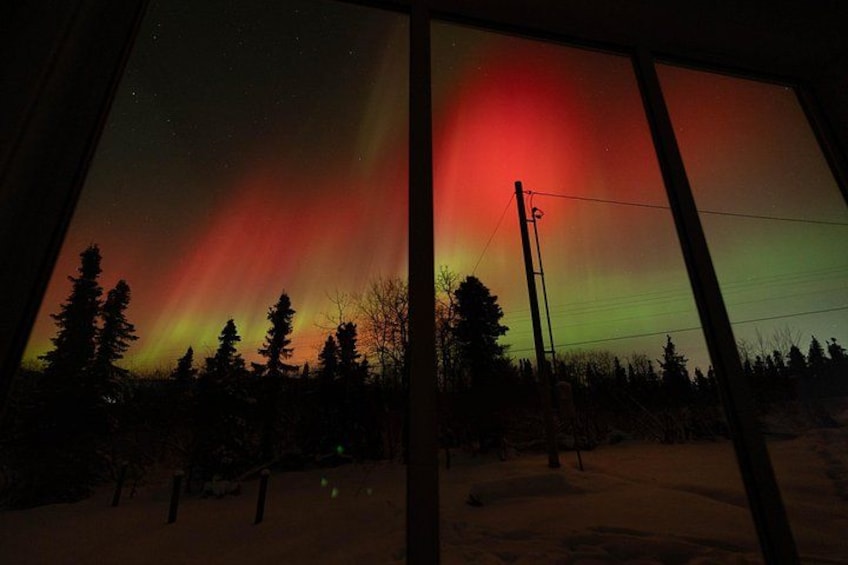 Aurora Glass House – Northern Lights and Photos at Cleary Summit 5