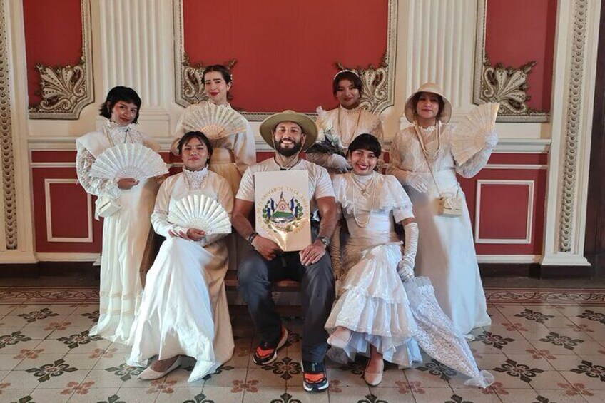 Fun Walking Tour of San Salvador's Historic Center 4