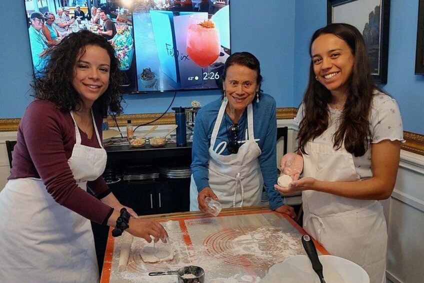 Hands-on Cooking Class in Charleston 1