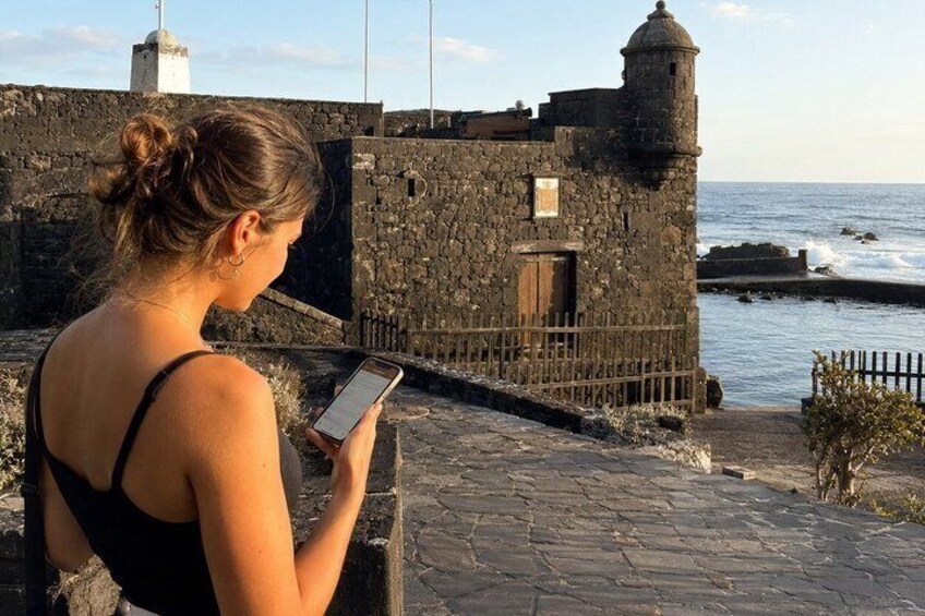 Puerto de la Cruz Self Guided Sherlock Holmes Murder Mystery Game 2