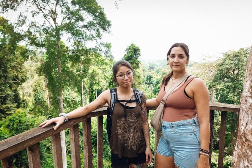 From Accra: Kakum National Park, Cape Coast & Elmina Day Tour 2