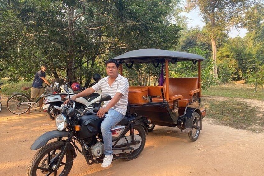 Siem Reap: 1 Day Angkor Wat Sunrise Private Tour by Tuk-Tuk 2