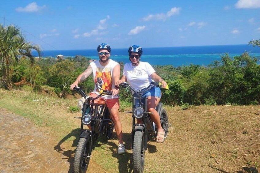 Mangrove Tunnel, E-Bike Adventure, Food Tasting & Beach daypass 1