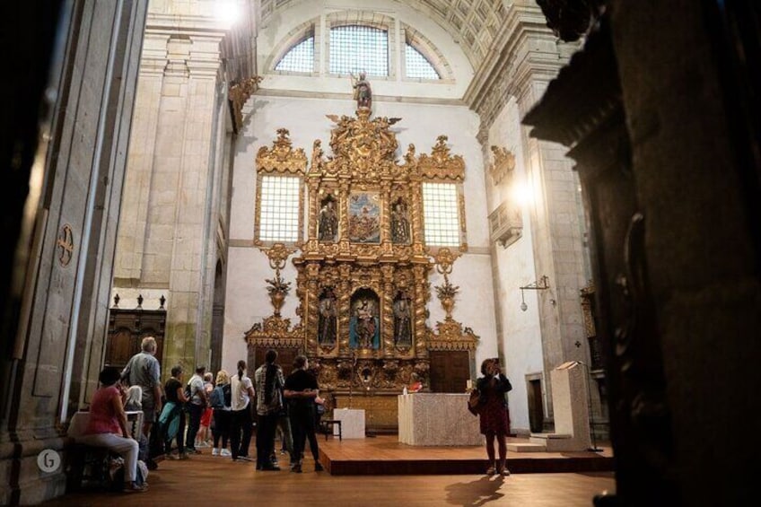 Fado Show in Porto and Guided Tour 3