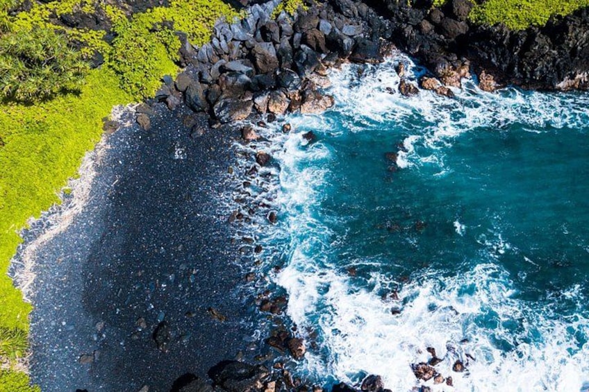Black Sand Beach 5