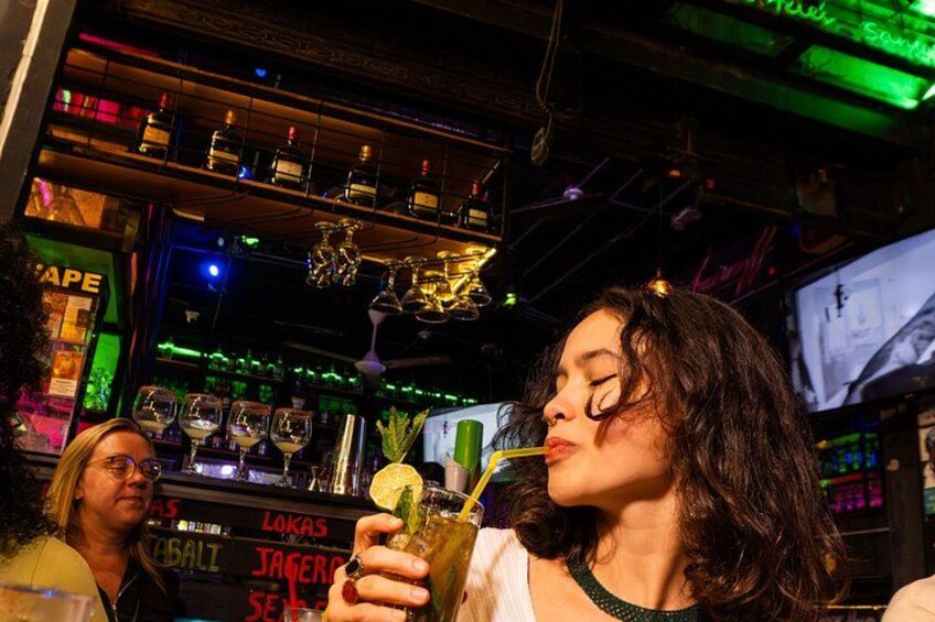 Saturday Night Bar Crawl in Santa Marta, Colombia 4