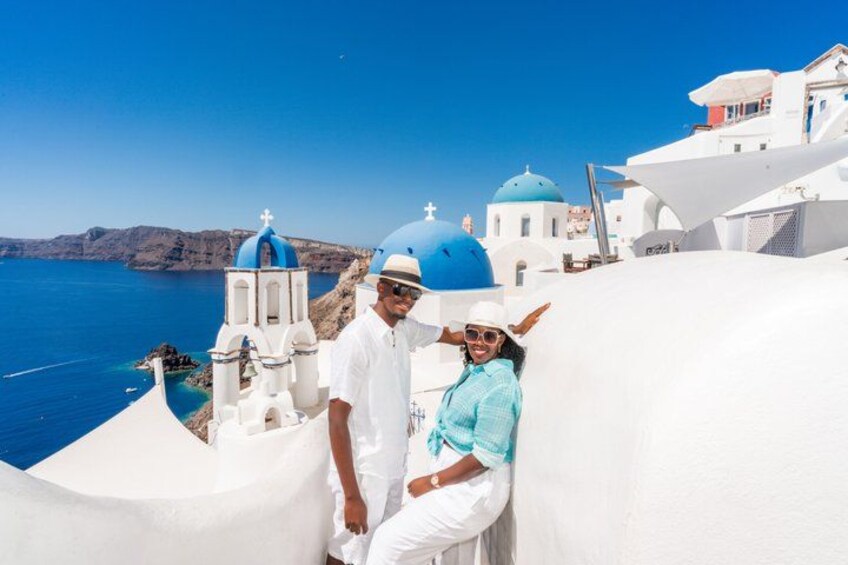 Santorini Photoshoot With Private Personal Photographer 2
