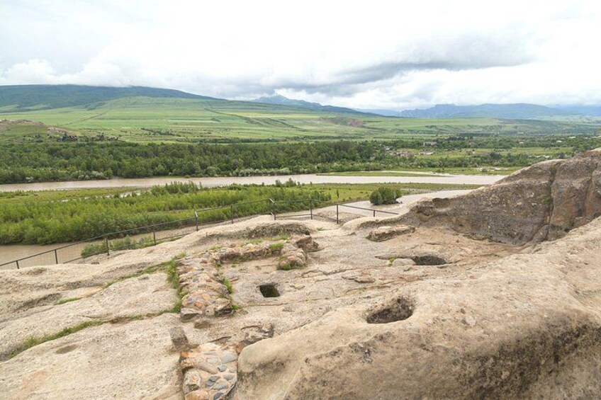 Full-day Guided Tour to Mtskheta, Uplistsikhe and Stalin Museum 2