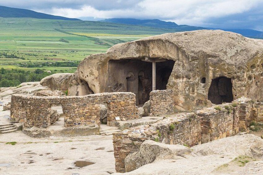Full-day Guided Tour to Mtskheta, Uplistsikhe and Stalin Museum 3