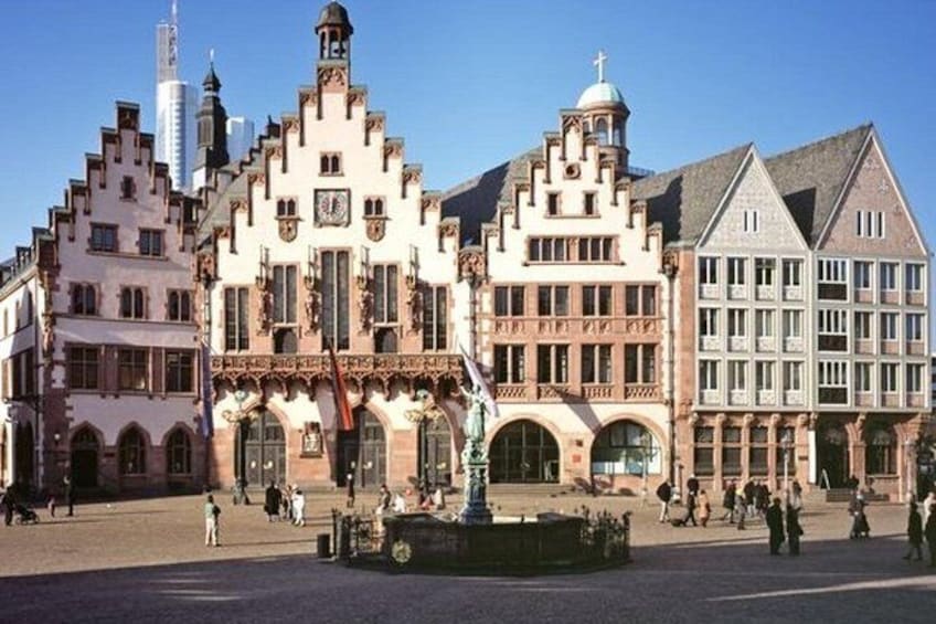 Frankfurt Highlights & hidden Gems Walking Tour 2