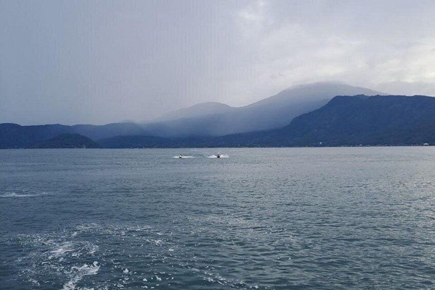 Coatepeque lake 2