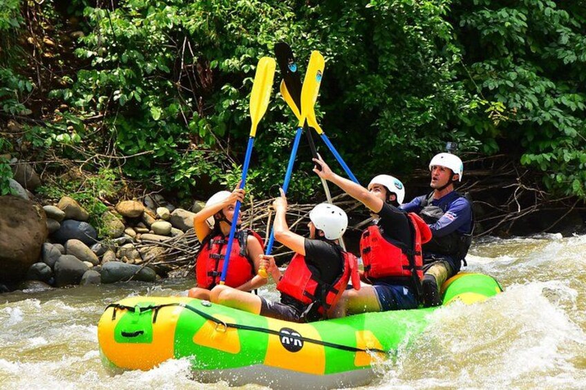 Savegre Whitewater Rafting Small-Group Tour from Jaco with Lunch 2