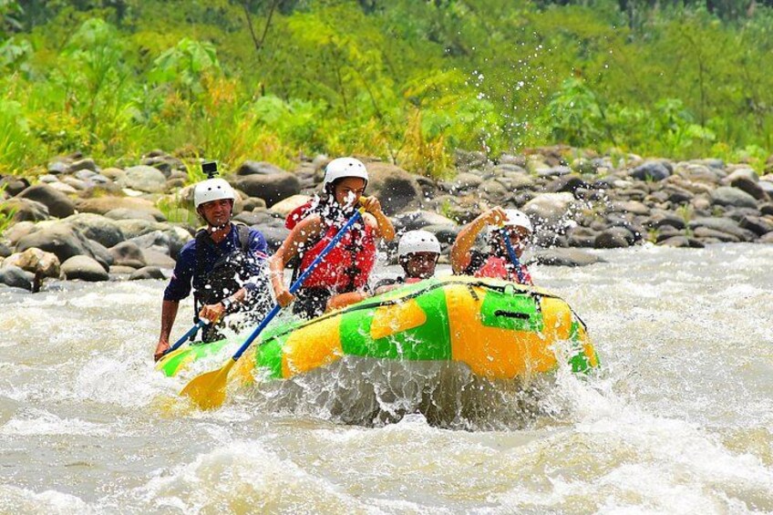 Savegre Whitewater Rafting Small-Group Tour from Jaco with Lunch 3