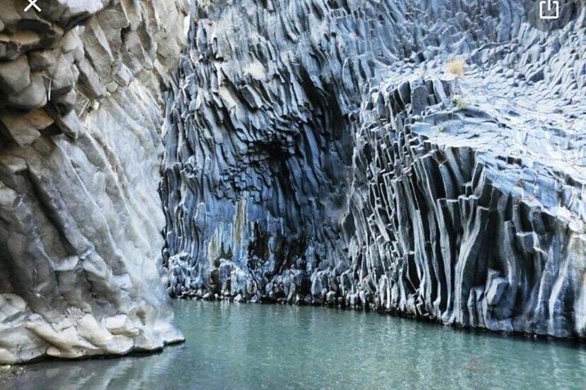 Private Tour Alcantara Gorges, Taormina and Messina. Departure Messina 1