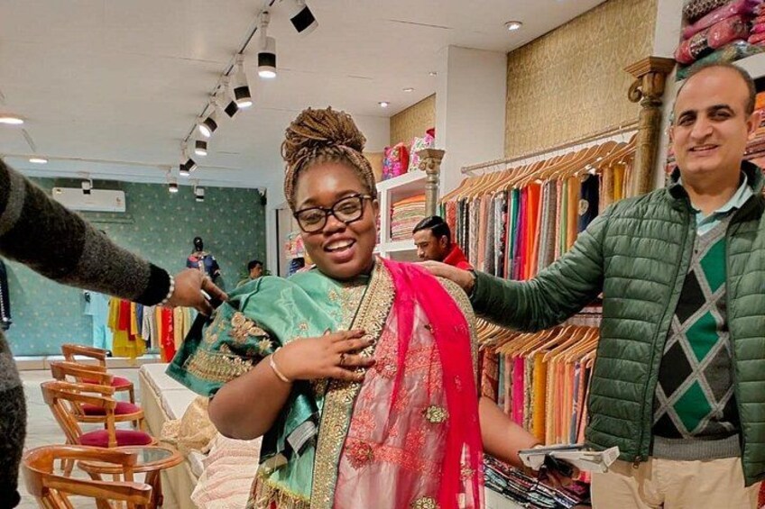 Delhi Saree Styling & Indian Wedding Shopping 5