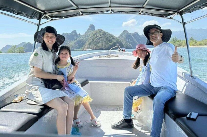 Langkawi Private Tour Highlights with Cable Car and Sky Bridge 3