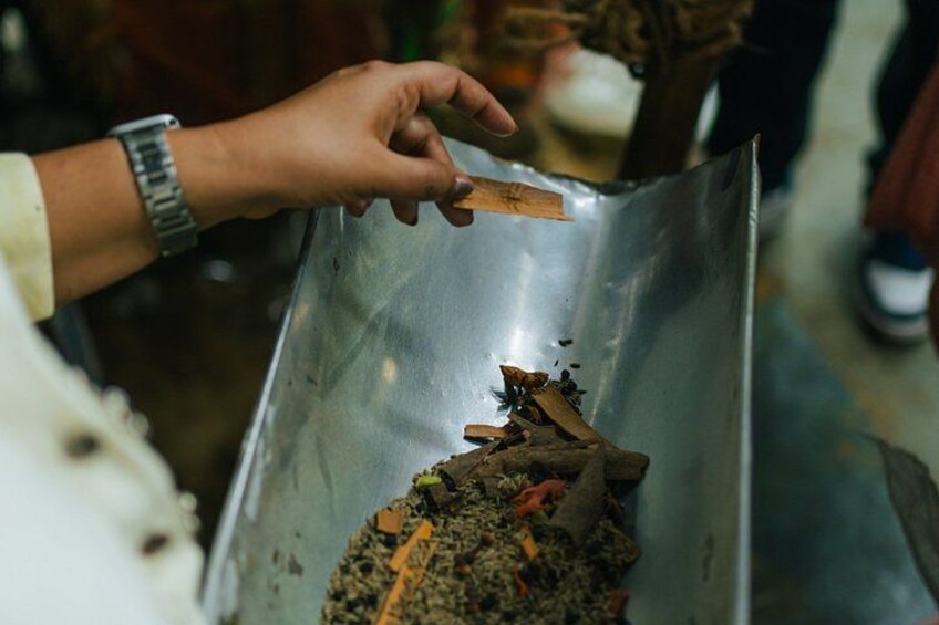 Spice Knight (Cooking Class -> Meal -> Local Market walk) 4