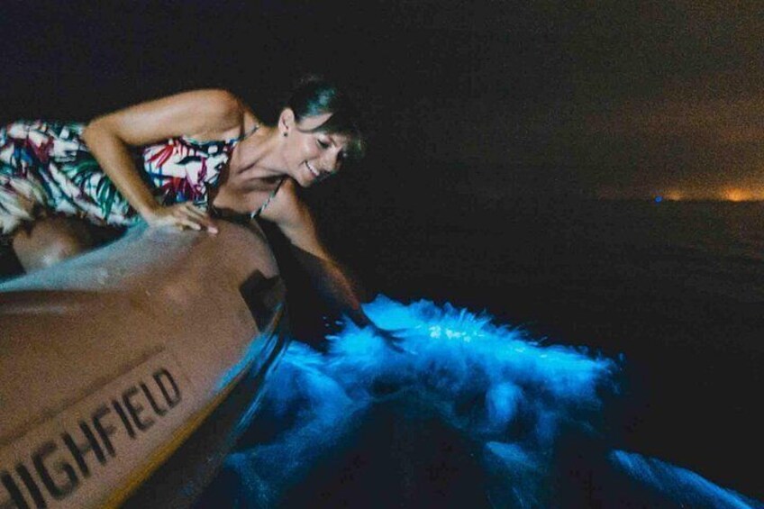 Bioluminescence Snorkeling and Boat Experience at Bocas del Toro 3