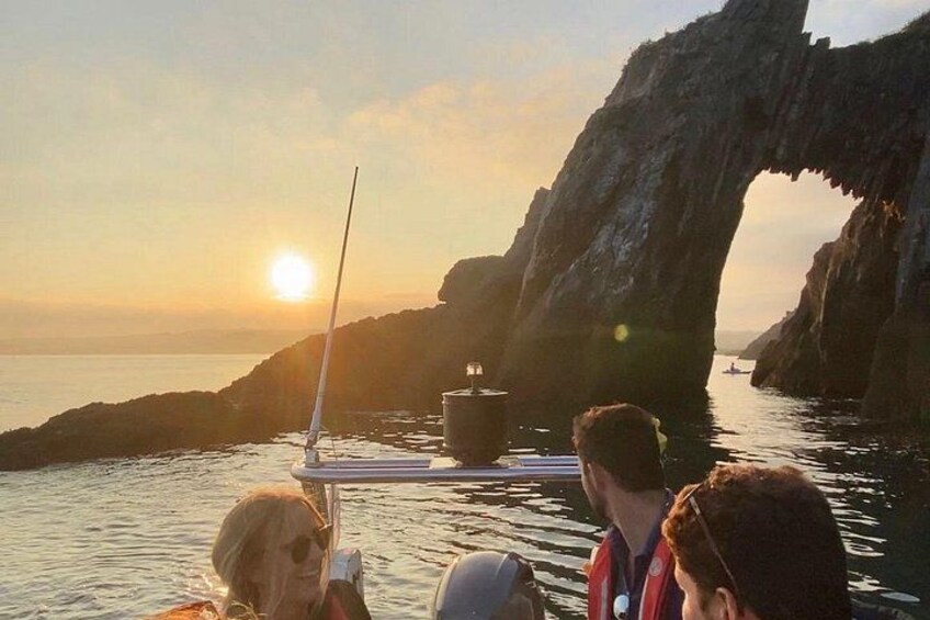 Private Coastal Boat Tour in Torquay 3