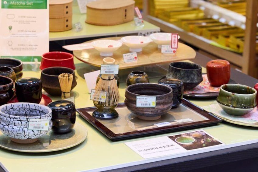 Osaka Walking Tour: Dotonbori, Kuromon Market & Street Food 2
