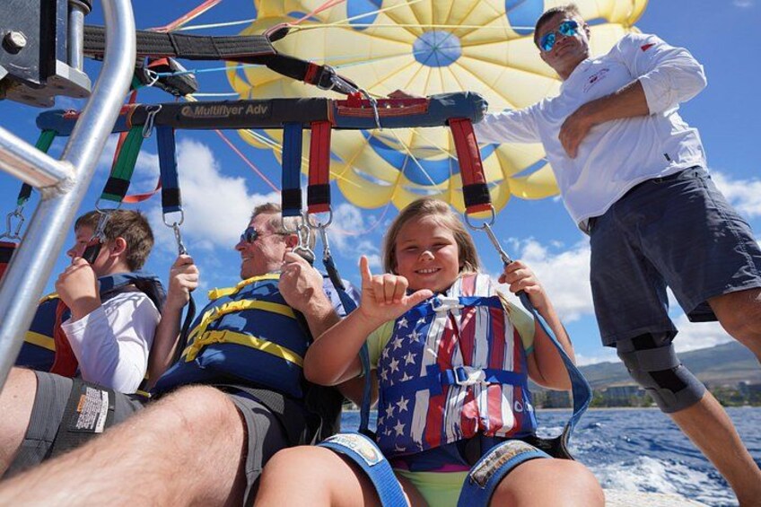 Kaanapali Beach Parasailing: Soar Above Maui’s Stunning Coastline 4