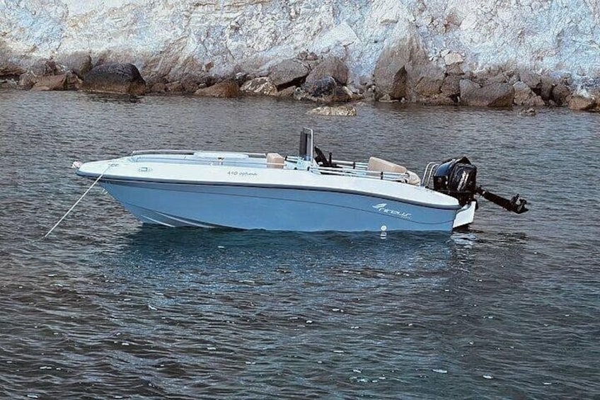 Customizable Half Day Private Boat Cruise in Milos 4