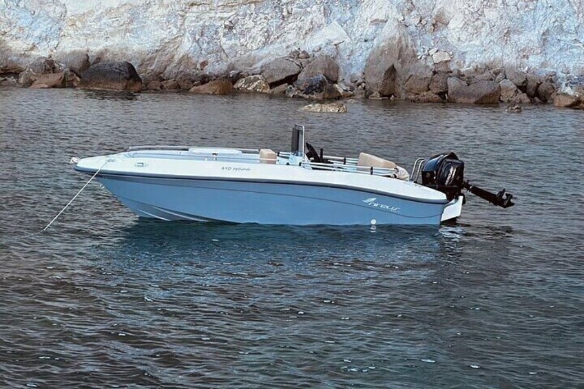 Customizable Half Day Private Boat Cruise in Milos