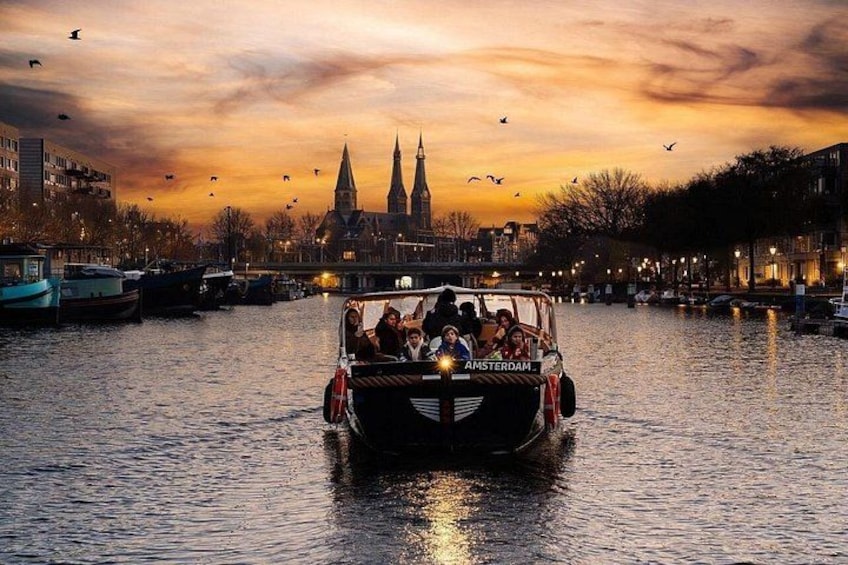 Amsterdam Evening (Sunset) Canal Cruise with optional drinks 1