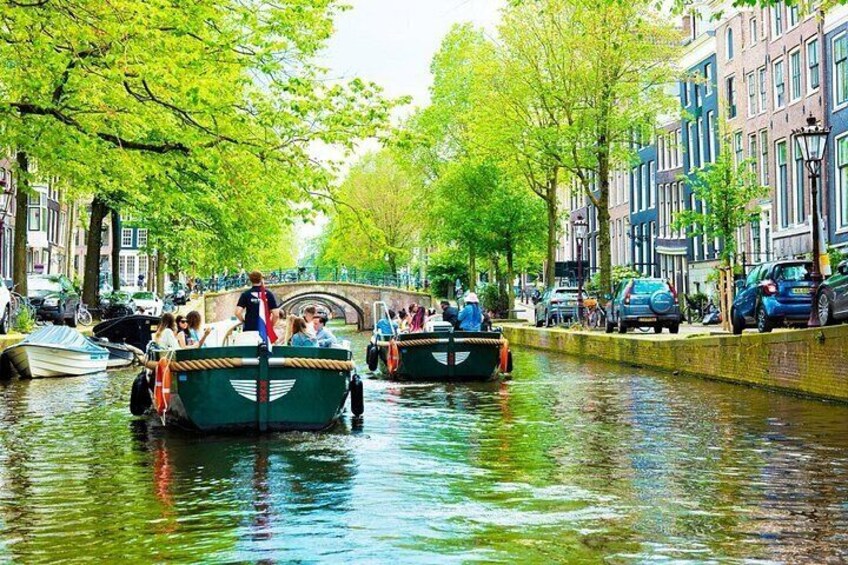 Amsterdam Evening (Sunset) Canal Cruise with optional drinks 4
