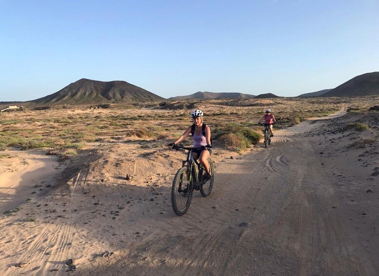 Picture 4 for Activity Fuerteventura North: PREMIUM E-bike guided tour 3