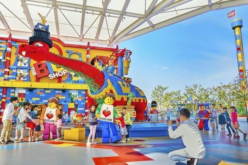 Visit Legoland Japan and enjoy a day filled with fun, thrill rides, and more 3