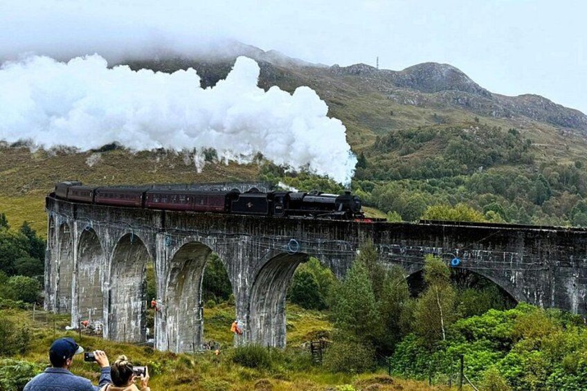 Glenfinnan, Glencoe and Scottish Highlands Day Tour 1