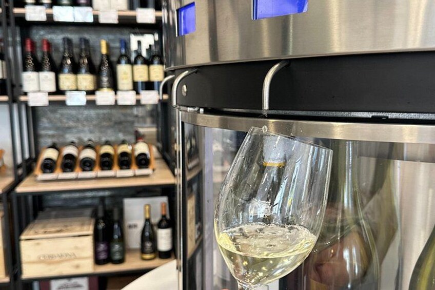 Marseille: Tailored Wine Tasting Experience in a Top Wine Shop 3
