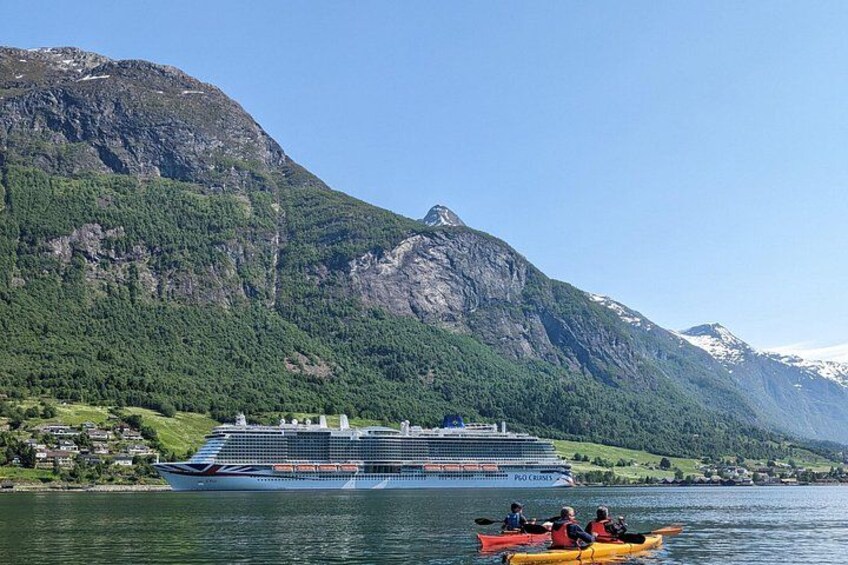 Olden: Easy Kayaking for Beginners on the Fjord 3