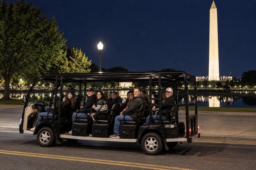 Washington DC's Monuments & US History Guided E-Cart Tour 2