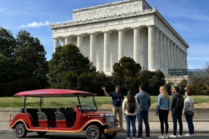 Washington DC's Monuments & US History Guided E-Cart Tour 1