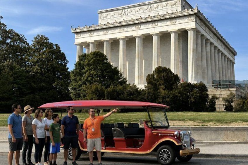 Washington DC Monuments & American History Guided E-Cart Tour 1