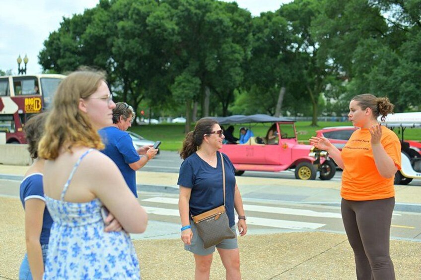 Washington DC's Monuments & US History Guided E-Cart Tour 2
