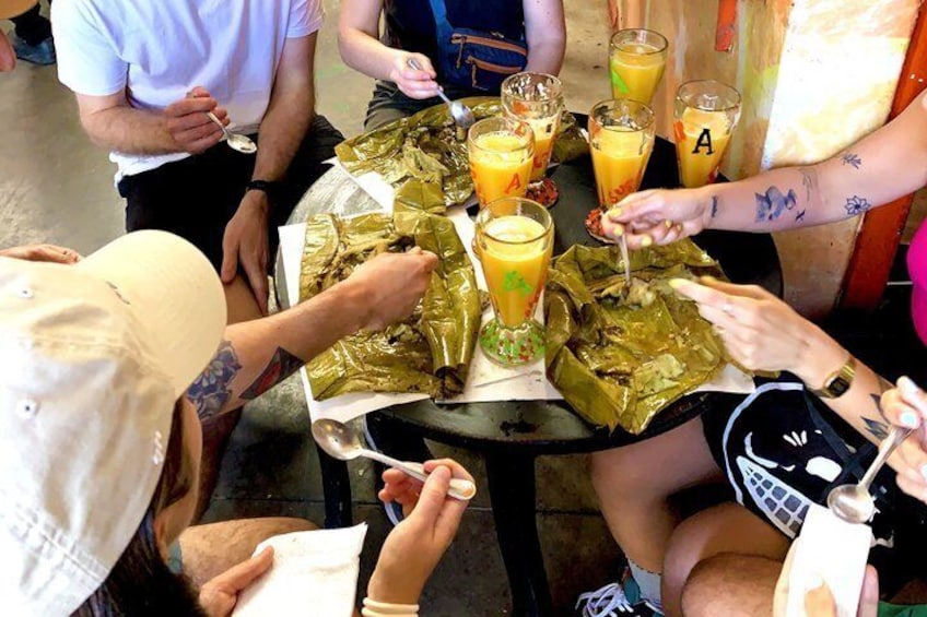 Street Food and Markets Tour, Meat or Veggie Options 4