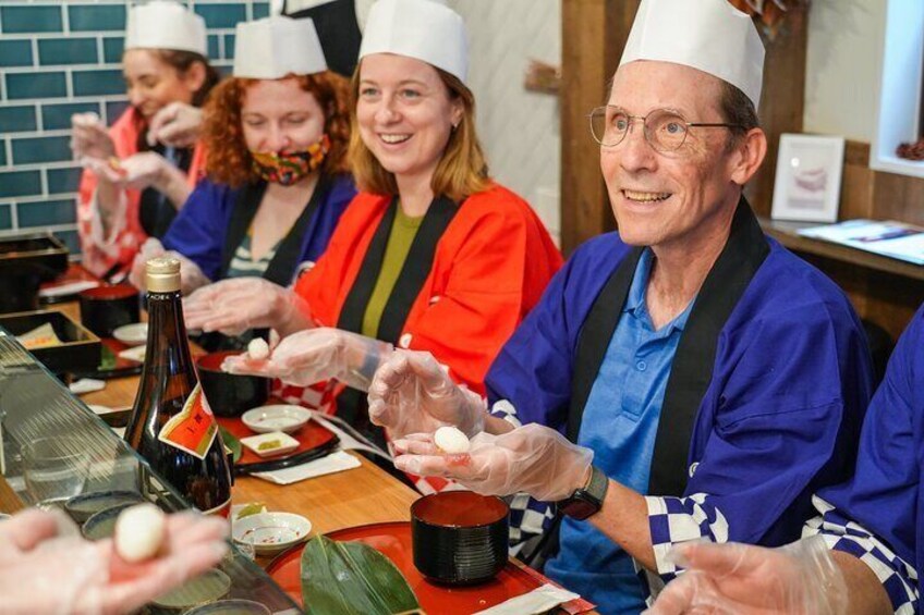 Kobe : Create & Savor Sushi & Kobe Beef Like a Master 4