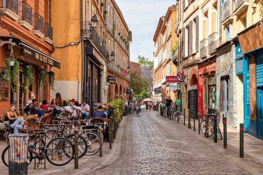 Toulouse Quest: A Love Story Parted by War 1